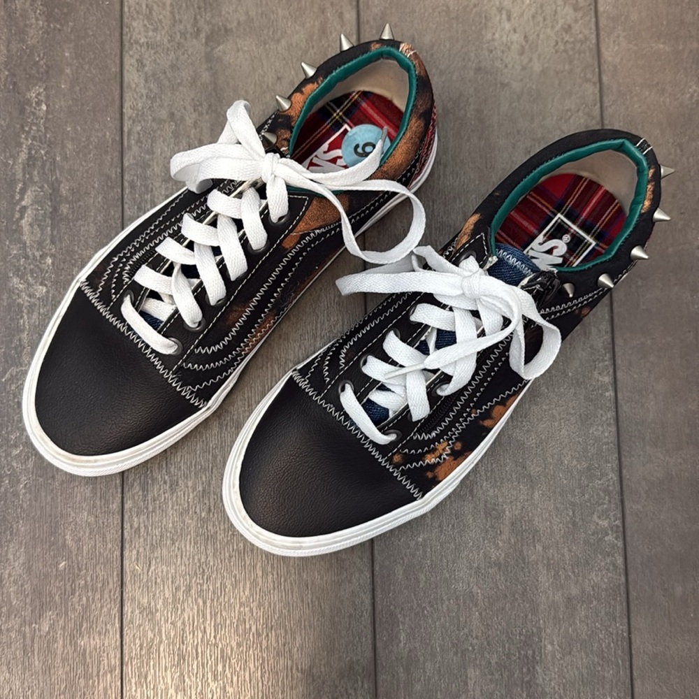 NEW! Vans Old Skopl Zip Tartan Daze Spike Sneakers, unisex. Mens 6, Womans 7.5 - Picture 3 of 16